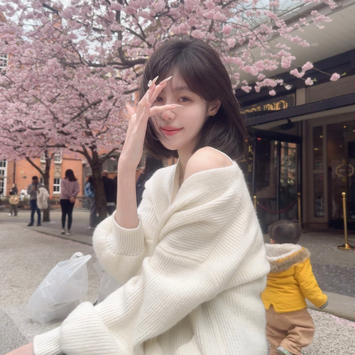 锂平安Tsuki的美女聊天室