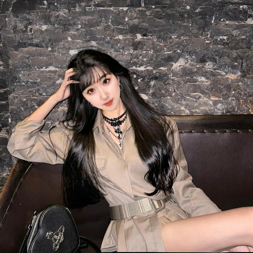 潇富婆的美女聊天室