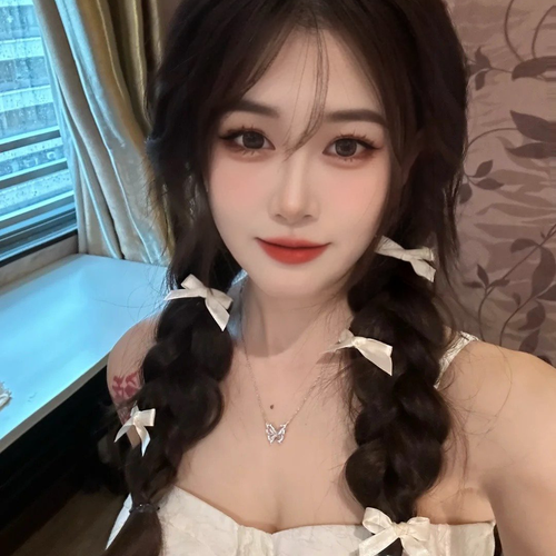 ·是你的悦儿-的美女聊天室