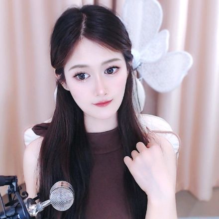 ★静宝儿❤️招财开运★的美女聊天室