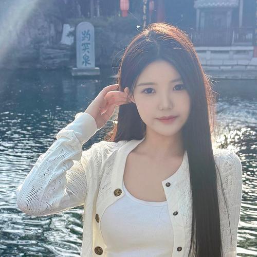 新人饭饭呀的美女聊天室
