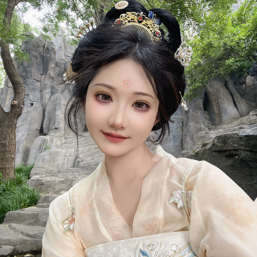 AA新人馨馨子第一天～的美女聊天室