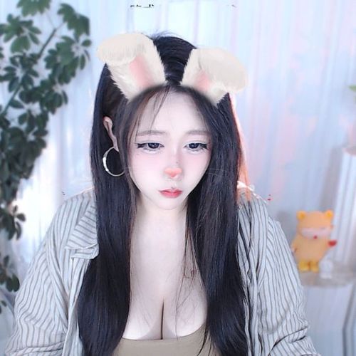 憨憨～等那个男人的美女聊天室