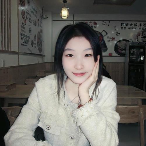 新人，木木