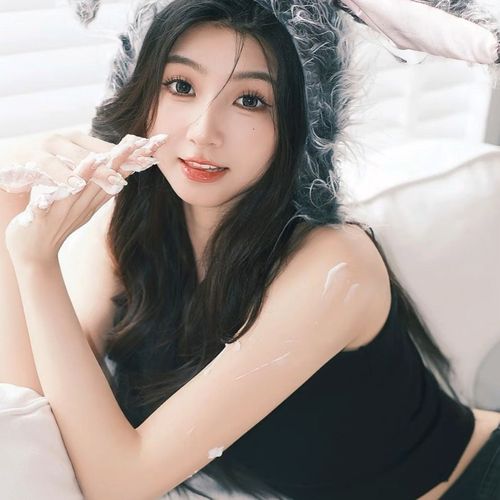 ˚月亮.吖～的美女聊天室