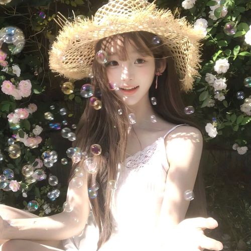 新人红大娘的美女聊天室