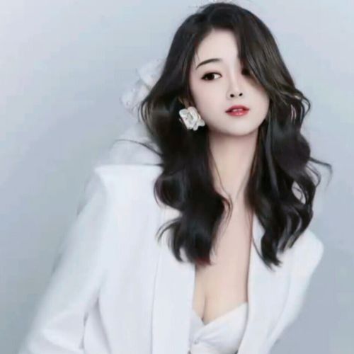 半生酒的美女聊天室
