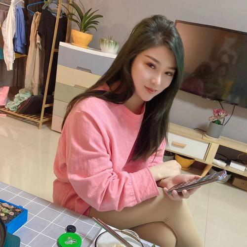 辣妹不吃辣的美女聊天室