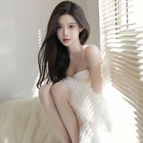 万里，唱歌的美女聊天室