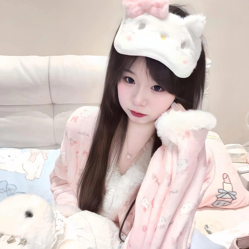 豆豆，新人的美女聊天室