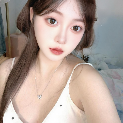 玥玥酱的美女聊天室
