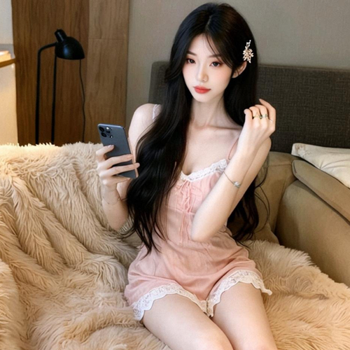 不闹闹的美女聊天室
