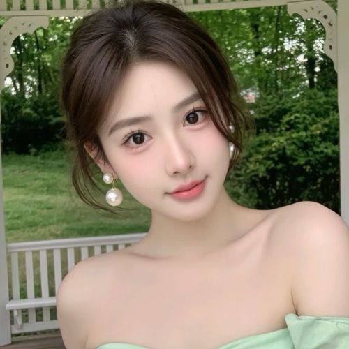 新人兰梦莎