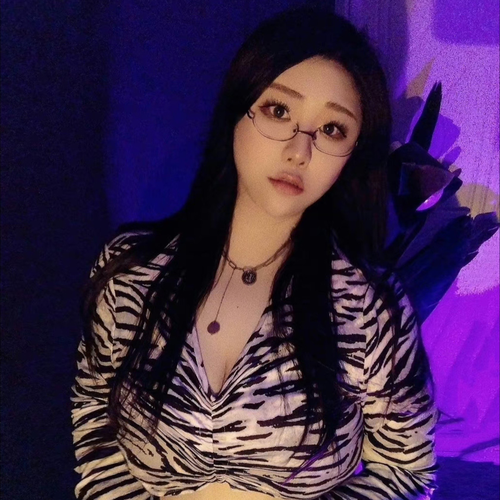 表姐er的美女聊天室