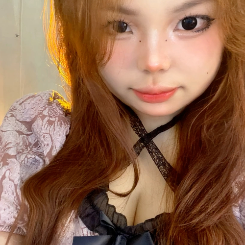 新人财财的美女聊天室
