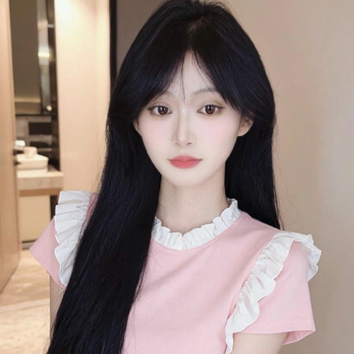 在理在理～的美女聊天室