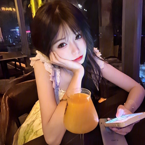 小粉墨丶