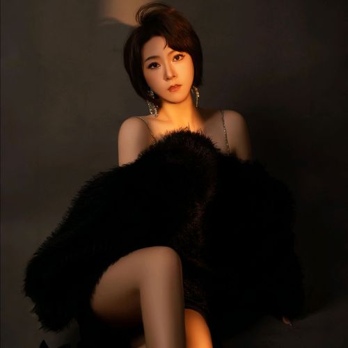 ☀️金乔乔☀️会好，迟早！的美女聊天室