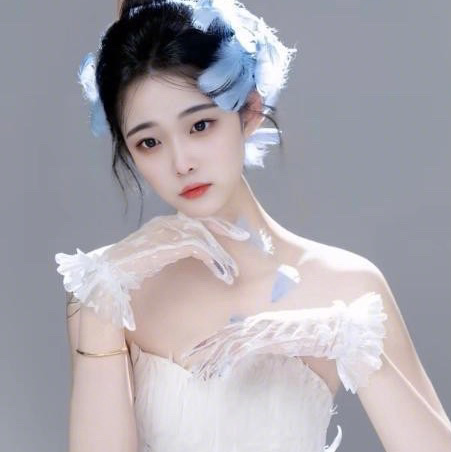 诗念丶的美女聊天室