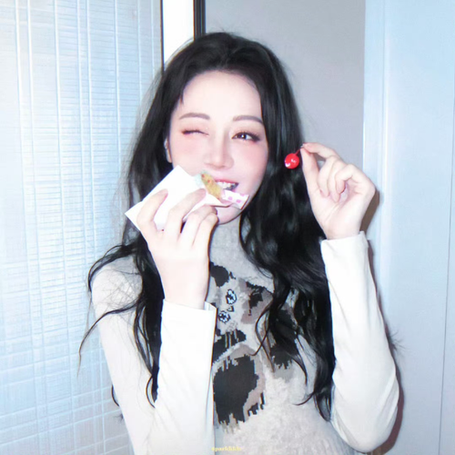 施妙淼的美女聊天室