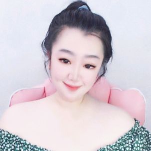 孟大宝的美女聊天室