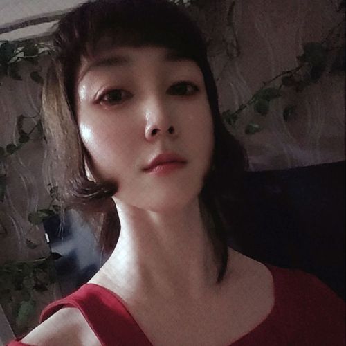 朵朵～拉的很稳定的美女聊天室