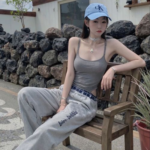 新人夏冰的美女聊天室