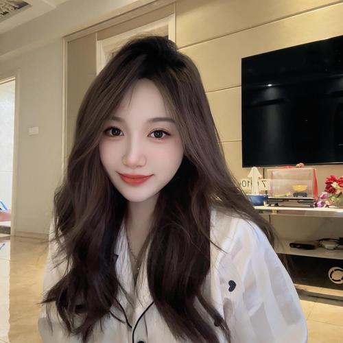 妮好呀~的美女聊天室
