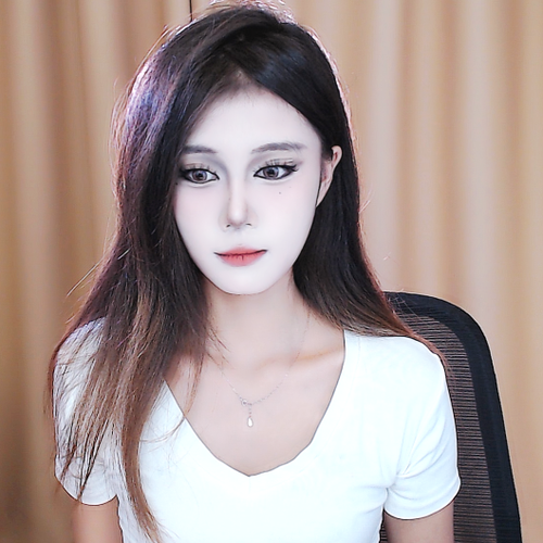 新人小布的美女聊天室