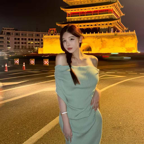 新人-小青儿的美女聊天室