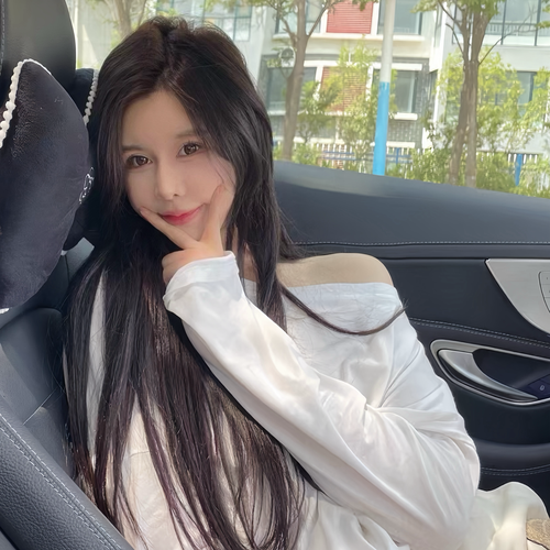 Yana的美女聊天室