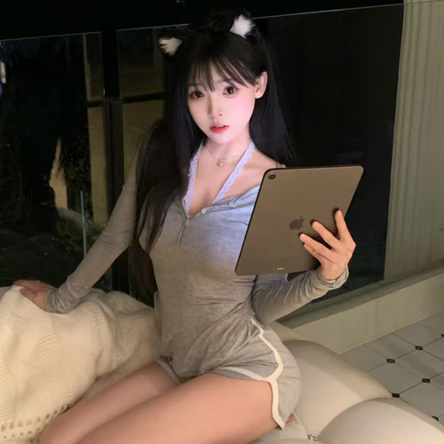 杨玉环的美女聊天室