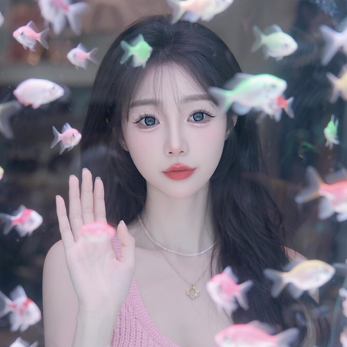 张果果☁️的美女聊天室