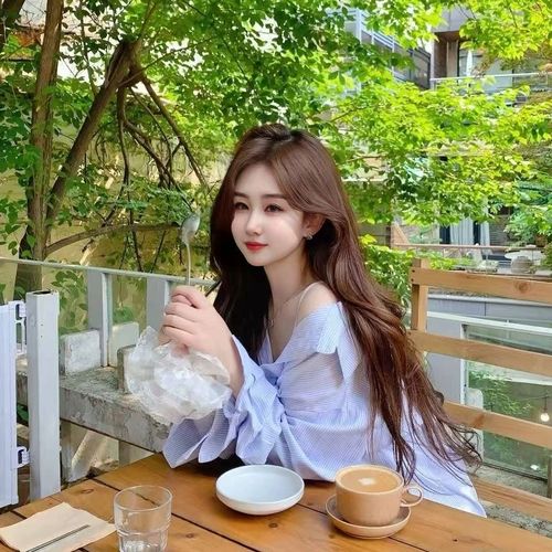 小糖糖～的美女聊天室