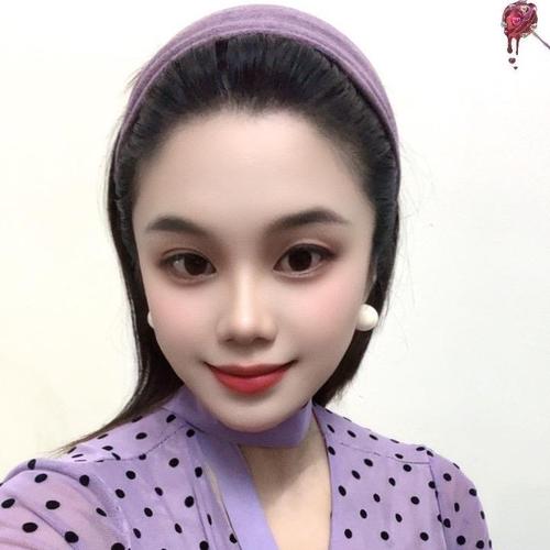 新人一娜宝的美女聊天室