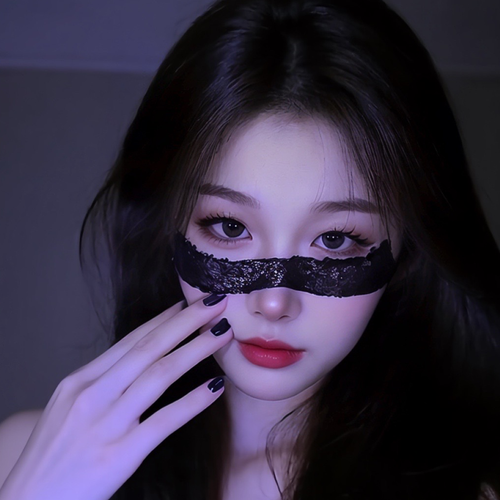 吉伊嬷的美女聊天室