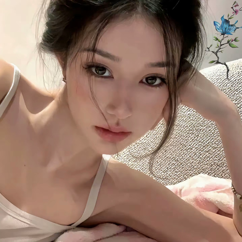 阿Q.的美女聊天室