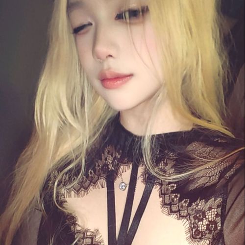 小离￥