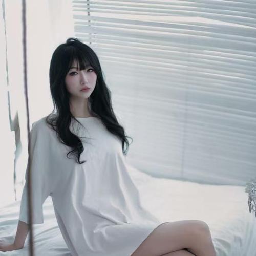 洛子的美女聊天室