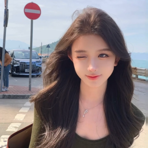 锂平安-Tsuki的美女聊天室