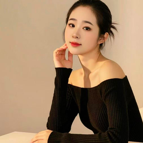 新人金多多的美女聊天室