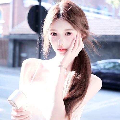 颜三岁@新人第一天~