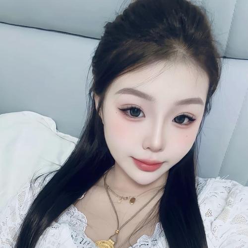 Lu./1的美女聊天室