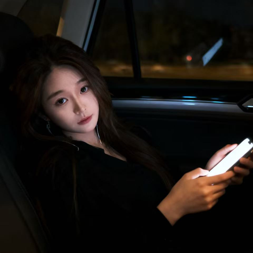 小南锦的美女聊天室