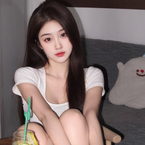 芦苇微微2.0的美女聊天室