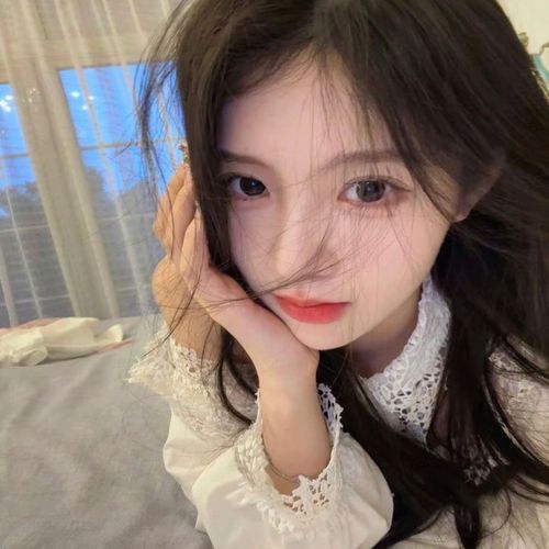 柠萌ᶻᶻᶻ的美女聊天室