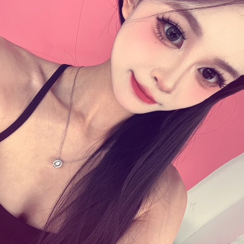 橙橙♀️的美女聊天室