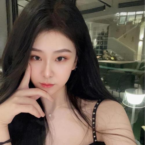 柒柒没人疼的美女聊天室