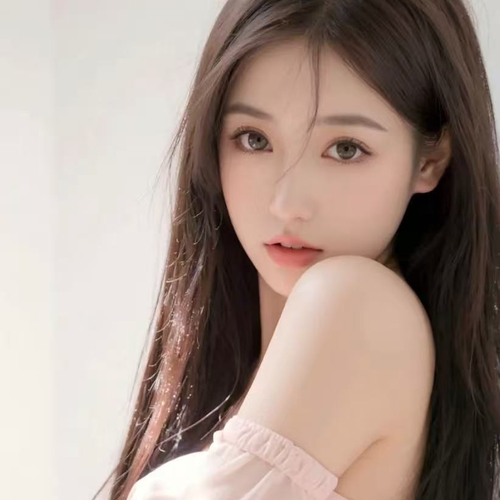 新人月牙的美女聊天室