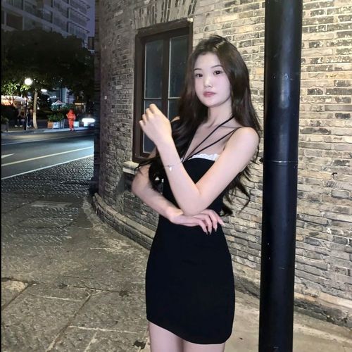 莹莹’的美女聊天室